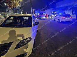 Scontro tra auto e scooter, grave una quindicenne