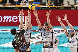 Cisterna spaventa la corazzata Lube Civitanova