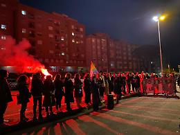 Una manifestazione contro la violenza per Renèe e Nicoletta