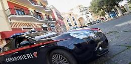 Minacce ai carabinieri durante il controllo al locale: denunciato