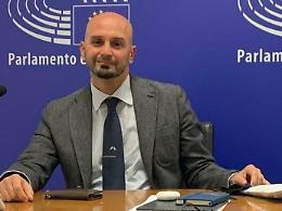 Un tour nei teatri, l'altra campagna di Nicola Procaccini