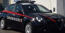 Divieto di avvicinamento e braccialetto elettronico per un 24enne
