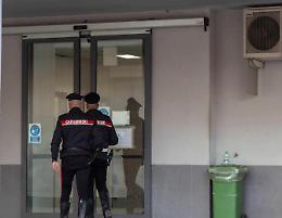 Crea il panico nella sala di attesa della Clinica Città di Aprilia, denunciato