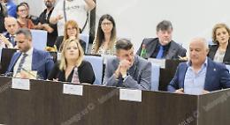 Scontro in maggioranza, FdI chiede il ritiro delle deleghe dell'assessore Boi