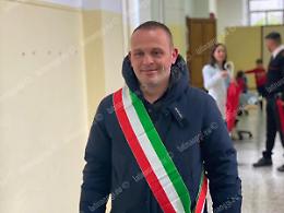 Il sindaco Onori: «Clima politico ormai insostenibile, va messo un freno»