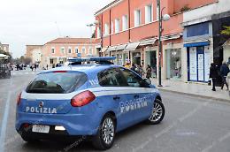 Furto nella notte in centro, svaligiato il negozio di abbigliamento Extyle in Corso della Repubblica
