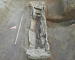 Un'antica tomba riaffiora da uno scavo accanto la via Appia, prima dettagli sul ritrovamento