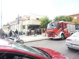 Incendio all'interno dell'ufficio postale di via Vitruvio