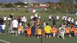 Il capitano del Monte San Biagio De Santis come Fedez : allo stadio la proposta di matrimonio