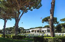 Omaggio ai caduti nella II guerra mondiale, Memorial Day al Sicily-Rome American Cemetery