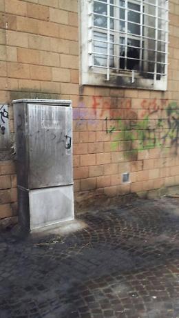 Tentativo d'incendio nel palazzo comunale, i carabinieri arrestano uno dei responsabili