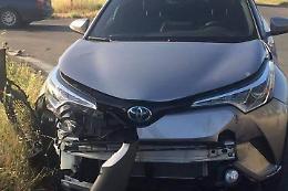 Incidente stradale su via Piano Rosso, tre i feriti in uno scontro tra due autovetture
