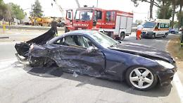 Scontro sull'Appia: gravissime le condizioni del 68enne che viaggiava sulla Mercedes