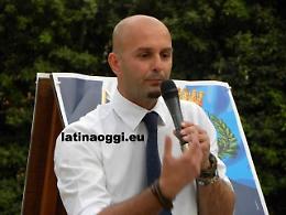 Asfalto per il parcheggio nell'area del Molo, Procaccini: "Fake news dell'estate"