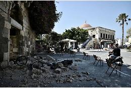 Terremoto a Kos, salve per miracolo quattro studentesse del liceo Alighieri di Latina