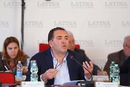 Sversamento rifiu­ti tossici nella ca­va abbandonata, il Comune si costituirà parte civile