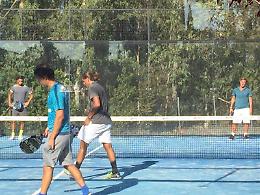 [FOTO] Per Francesco Totti è padel-mania, ieri ancora in campo in un circolo della città