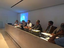 L'azienda speciale dei rifiuti bocciata dal Pd: "Progetto aleatorio, una scelta da irresponsabili"