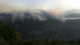 Sermoneta brucia ancora. Il sindaco Damiano: "Quella contro i piromani purtroppo &egrave; una lotta impari"