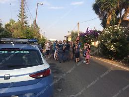 Residenti bloccano la strada in località San Marco: la protesta per la carenza idrica