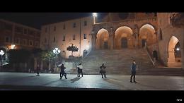 Ecco «Piccola Anima», la nuova canzone di Elisa ed Ermal Meta. Il video girato a Priverno