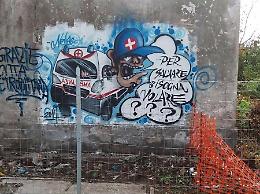 Lavori a Casello 45: un murales per protestare contro la chiusura della strada