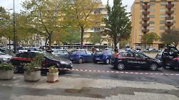 Suicidio in Piazza Moro, un dramma senza spiegazioni