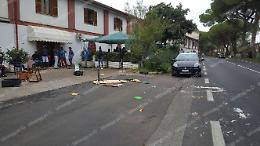 I rifugiati scendono ancora in strada per protestare per il cibo e bloccano l'Appia