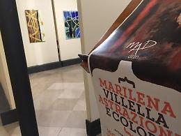 “Astrazione e colore” di Marilena Villella, oggi ultimo giorno di esposizione
