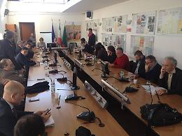 Acqua pubblica, Pernarella (M5S): i sindaci vogliono far indebitare ancora i cittadini