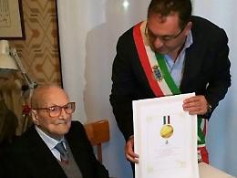 Morto Luigi Ferraro, storico commercialista della città