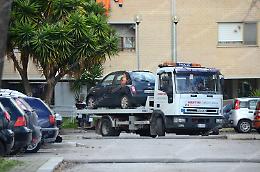 Sperona una pattuglia durante la fuga e fa perdere le sue tracce: preso dai carabinieri