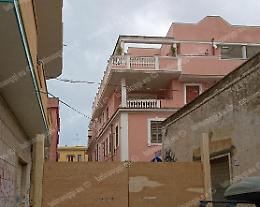 Palazzo pericolante in via Gorizia, a giorni l'abbattimento di due piani