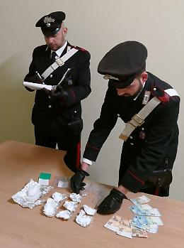 Contrasto allo spaccio di droga, due arresti sul litorale
