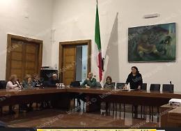 Terracina, i 120 studenti "di confine" in cerca di uno scuolabus
