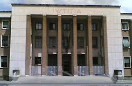 Truffa, il neurochirurgo dell'ospedale Goretti davanti al gip