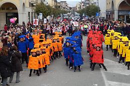 Il Carnevale Apriliano parte con la sfilata delle scolaresche