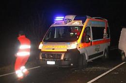Investe un ragazzo, scappa e poi si autodenuncia ai carabinieri
