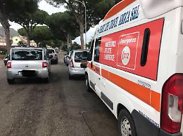 Auto non si ferma all'alt della polizia, paura sull'Appia