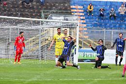 Il Latina sbatte contro il Sassari Latte Dolce: è 0-0