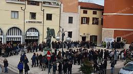 Funerali di Marzia Fernandes, una folla nella chiesa di San Michele