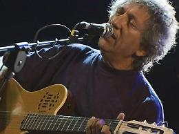 Eugenio Bennato in concerto domani a Latina: "Da che Sud è Sud"