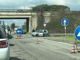 Incidente stradale sulla Pontina a Campoverde, due auto coinvolte
