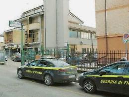 Lavorava, ma incassava la disoccupazione: sequestrati i suoi beni