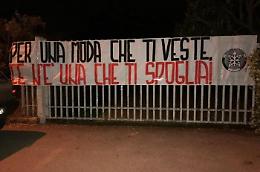 Striscione contro Karibu, la solidarietà dell'amministrazione