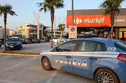Latina, aggressione al Carrefour: in aula parla un testimone