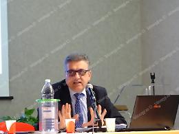 Trasferimento di Borrelli, il Comune: "Nessun provvedimento ad personam"