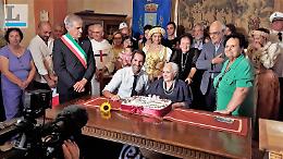 Nonna Antonina spegne 105 candeline, festa grande a Rocca Massima