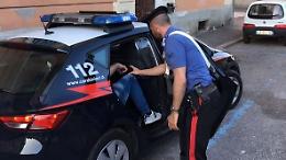 Ruba le offerte dei fedeli e il calice sacro, arrestato dai carabinieri