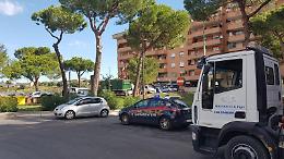 Pomezia, rimosse quattordici tonnellate di rifiuti dalle case di via Fellini